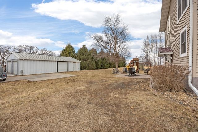 5305 American Legion SE, Iowa City, IA 52240