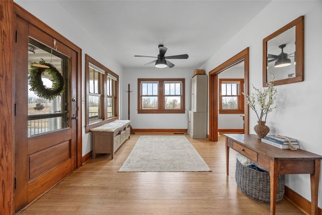 5305 American Legion SE, Iowa City, IA 52240