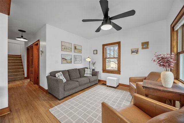 5305 American Legion SE, Iowa City, IA 52240