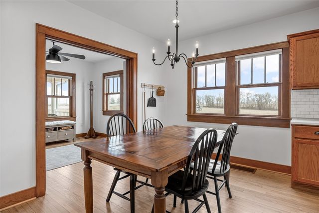 5305 American Legion SE, Iowa City, IA 52240