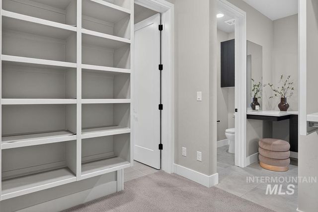 7520 E Kyle Dr, Nampa, ID 83687