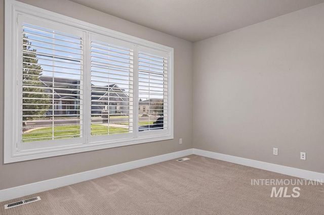 7520 E Kyle Dr, Nampa, ID 83687
