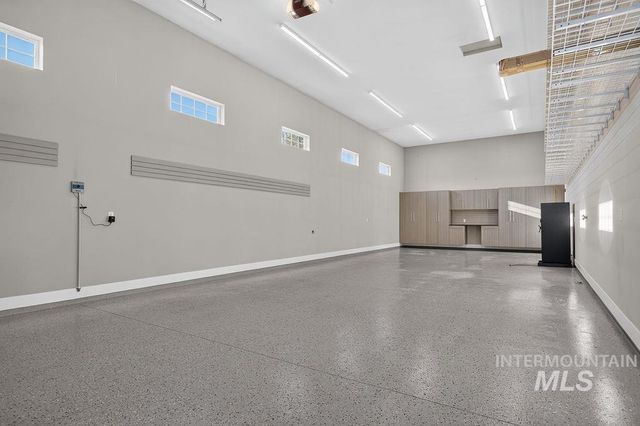 7520 E Kyle Dr, Nampa, ID 83687