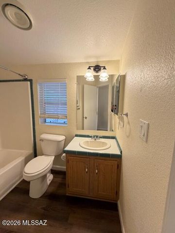 7263 S Ventanna De Las Piedras, Tucson, AZ 85756