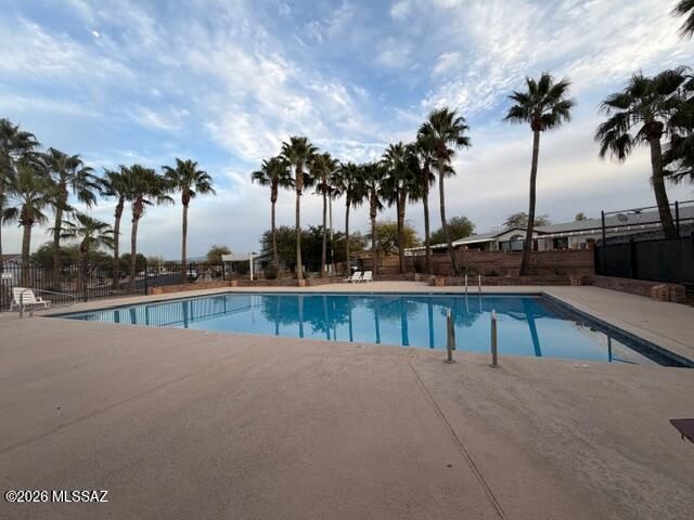 7263 S Ventanna De Las Piedras, Tucson, AZ 85756