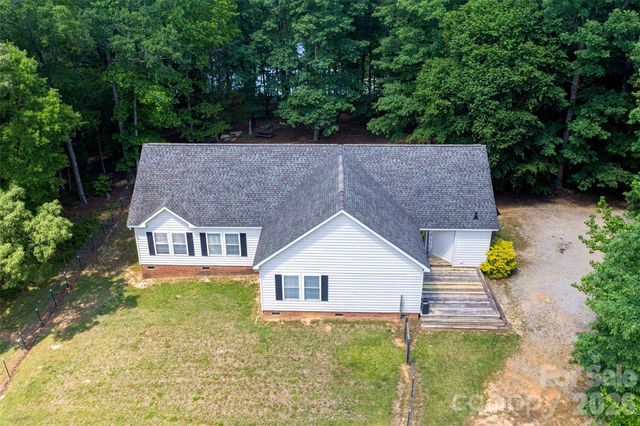 719 Phillipstown Road, Kershaw, SC 29067