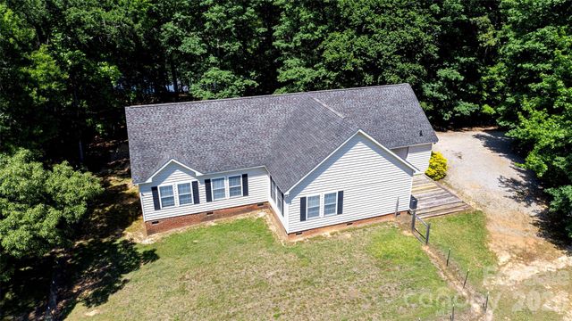 719 Phillipstown Road, Kershaw, SC 29067