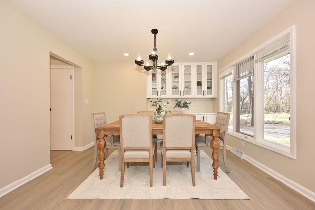 W290N9582 Deer LANE, Colgate, WI 53017