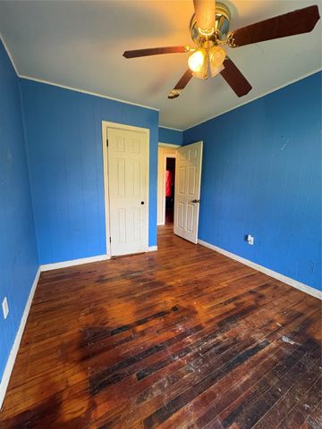 215 Fair Park Street, Riesel, TX 76682