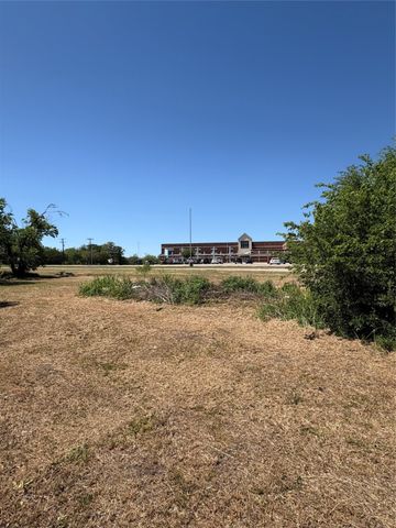 215 Fair Park Street, Riesel, TX 76682