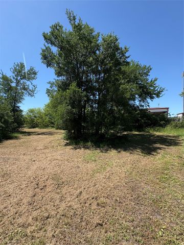 215 Fair Park Street, Riesel, TX 76682