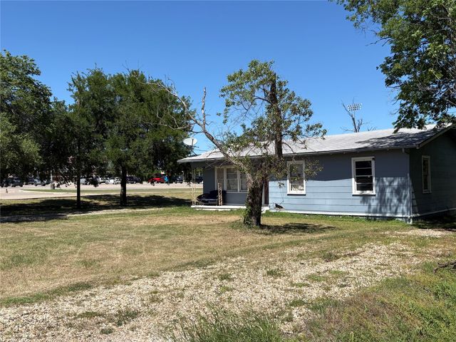 215 Fair Park Street, Riesel, TX 76682