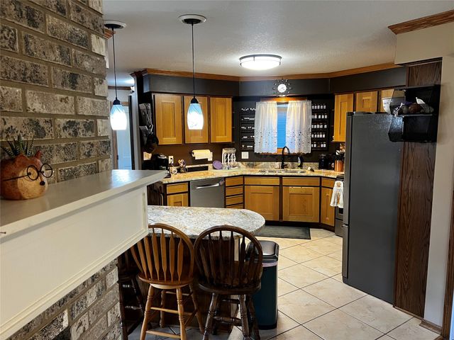 9188 NW Polk City Drive, Polk City, IA 50226