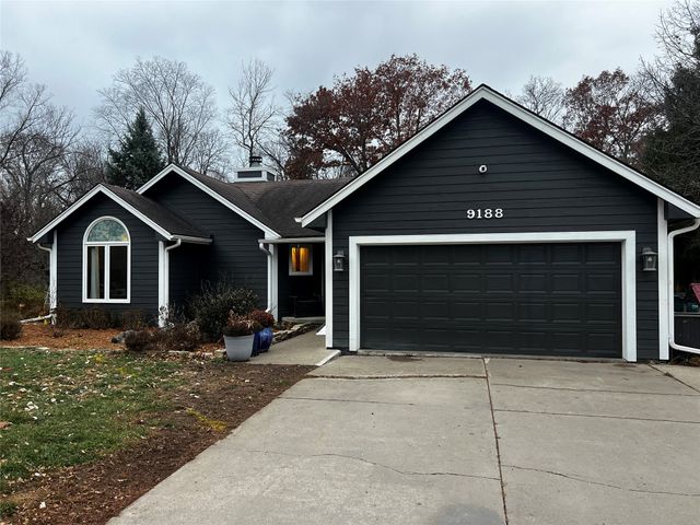 9188 NW Polk City Drive, Polk City, IA 50226