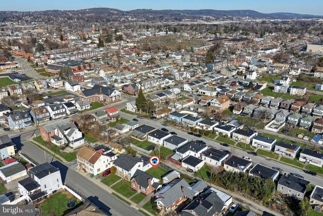 327 NORWAY ST, York, PA 17403