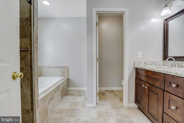 6522 TRASK TER, Alexandria, VA 22315