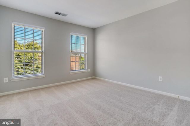 6522 TRASK TER, Alexandria, VA 22315