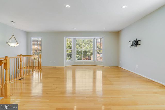 6522 TRASK TER, Alexandria, VA 22315