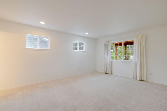 2807 SW 23rd Street, Redmond, OR 97756