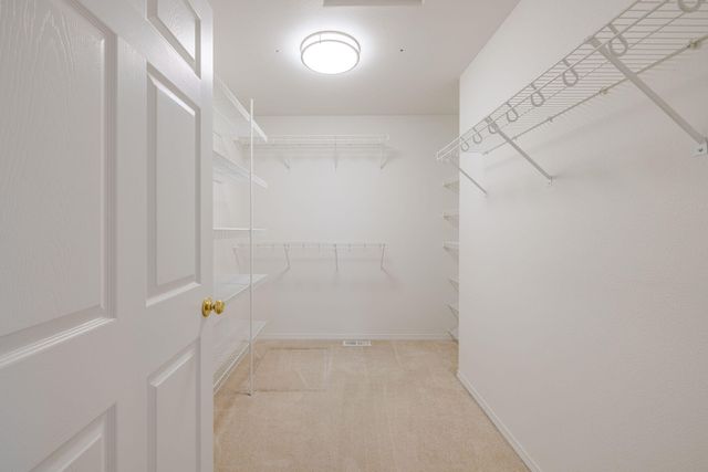 2807 SW 23rd Street, Redmond, OR 97756