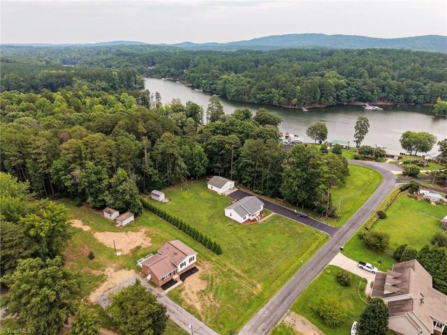 701 Cedar Branch Road, Denton, NC 27239