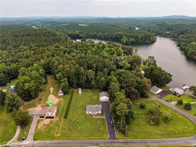 701 Cedar Branch Road, Denton, NC 27239