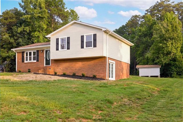 701 Cedar Branch Road, Denton, NC 27239