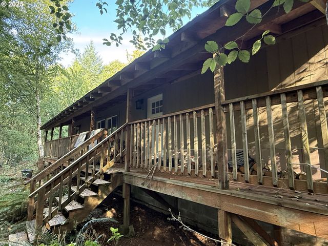 70407 SCHUMACHER Rd, Rainier, OR 97048