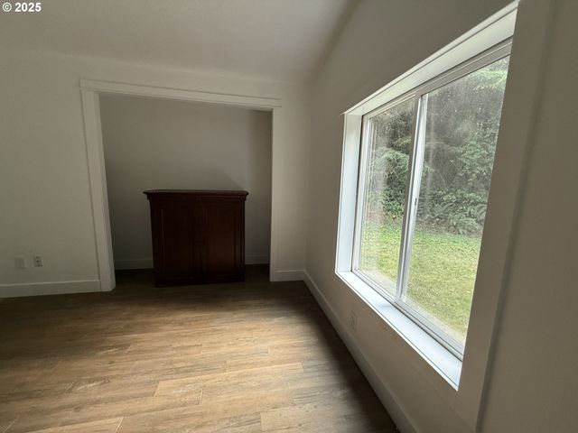 70407 SCHUMACHER Rd, Rainier, OR 97048