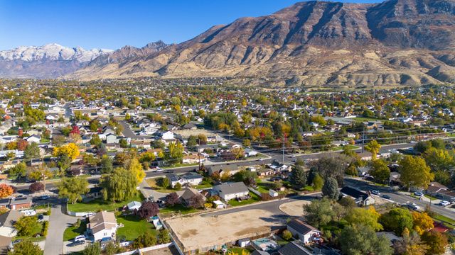 1031 N 600 W, Pleasant Grove, UT 84062