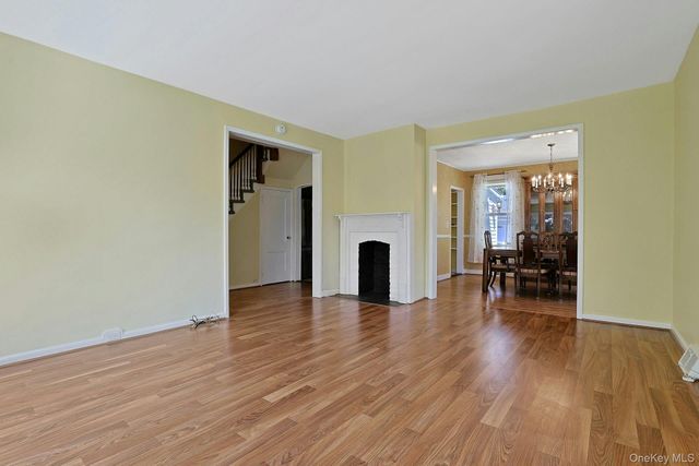 130 Madison Avenue, Valhalla, NY 10595