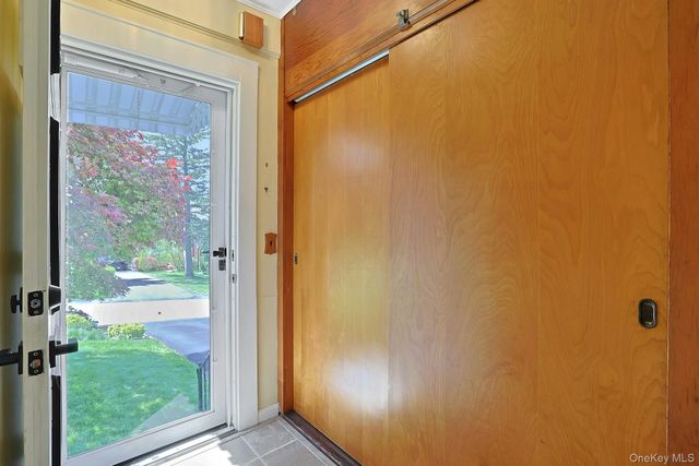 130 Madison Avenue, Valhalla, NY 10595