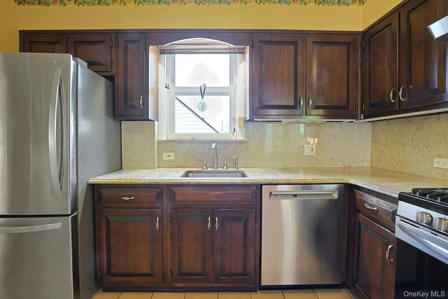 130 Madison Avenue, Valhalla, NY 10595