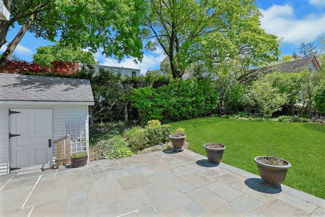 130 Madison Avenue, Valhalla, NY 10595