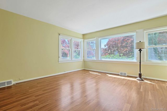 130 Madison Avenue, Valhalla, NY 10595