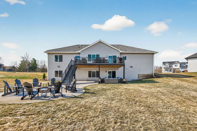 2046 162nd Avenue NE, Ham Lake, MN 55304