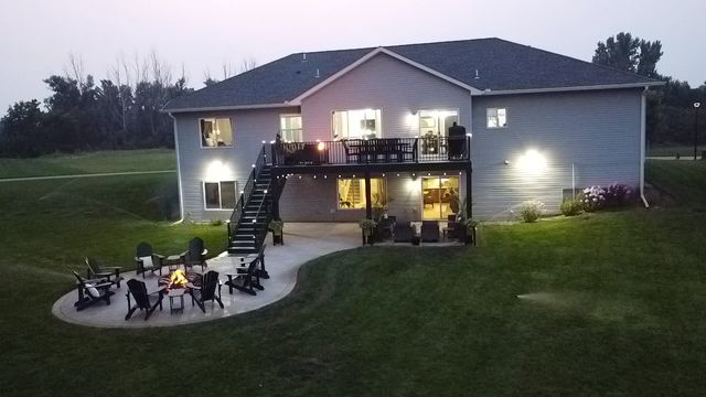 2046 162nd Avenue NE, Ham Lake, MN 55304