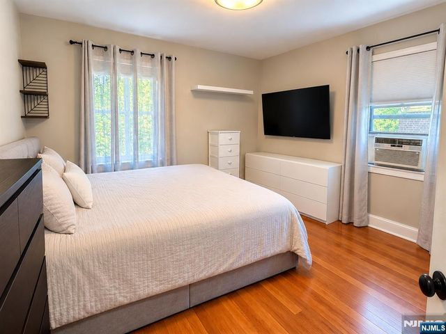 2337 Hudson Terrace E12, Fort Lee, NJ 07024
