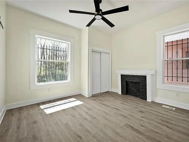 3202 E 21st Street, Kansas City, MO 64127