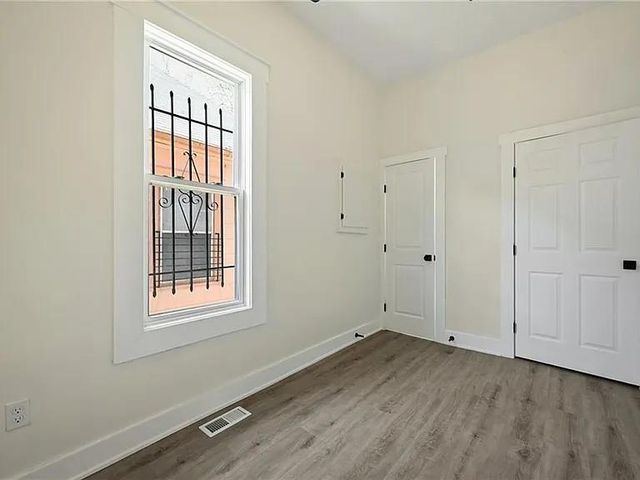 3202 E 21st Street, Kansas City, MO 64127