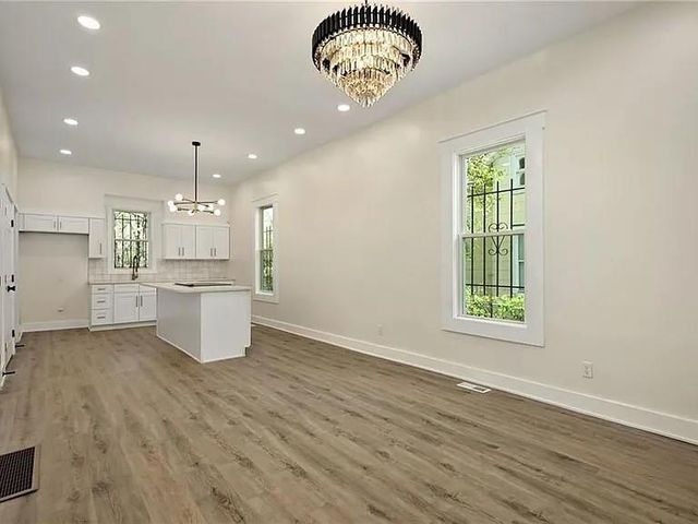 3202 E 21st Street, Kansas City, MO 64127