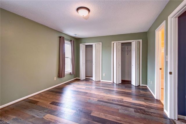 102 Penny LN, Yorktown, VA 23692