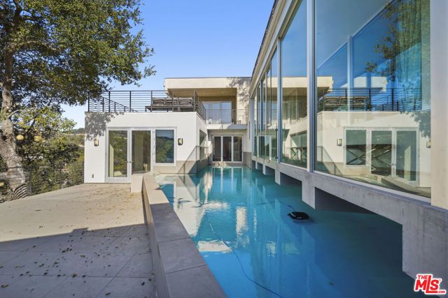 9716 Oak Pass Road, Beverly Hills, CA 90210