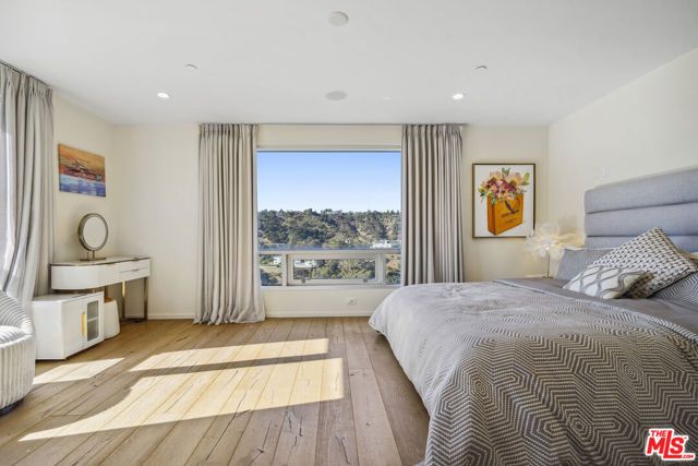 9716 Oak Pass Road, Beverly Hills, CA 90210