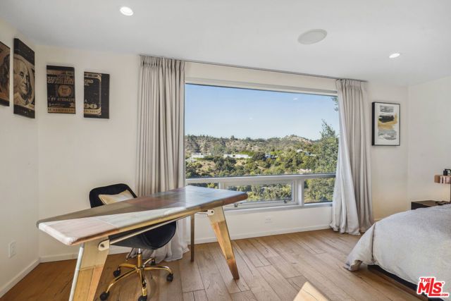 9716 Oak Pass Road, Beverly Hills, CA 90210