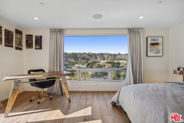 9716 Oak Pass Road, Beverly Hills, CA 90210