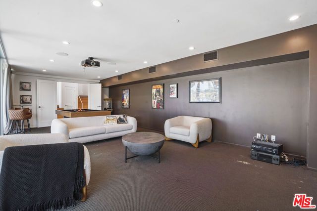 9716 Oak Pass Road, Beverly Hills, CA 90210