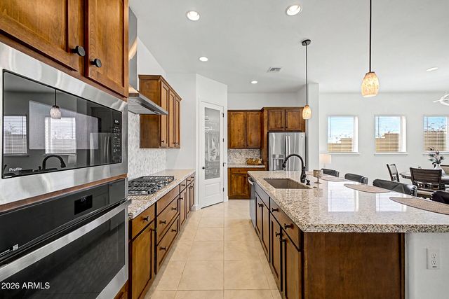 5514 N 194TH Lane, Litchfield Park, AZ 85340