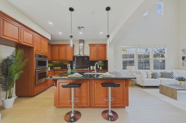 7656 Hackett Drive, Gilroy, CA 95020