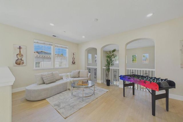 7656 Hackett Drive, Gilroy, CA 95020